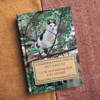 <strong>Cuaderno de gatos</strong> Bilingüe